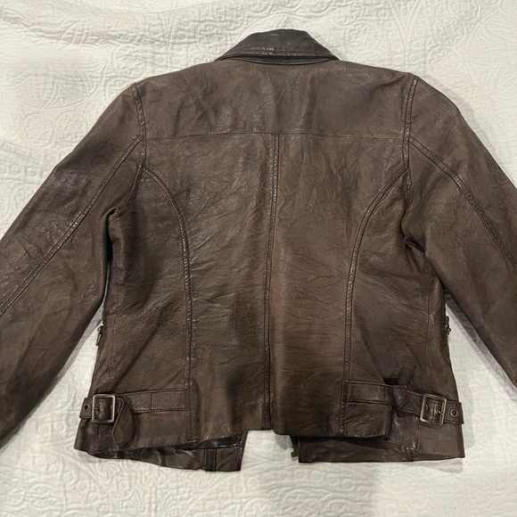 Vintage Levi’s leather motorcycle jacket size small. - Picture 5 of 7